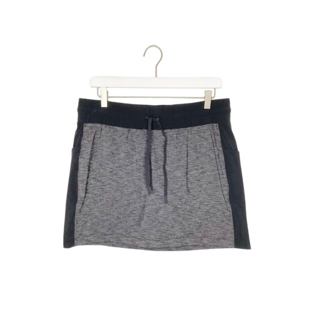 Athleta Excursion Gray Hybrid Athletic Skirt Skort Medium - Picture 4 of 11